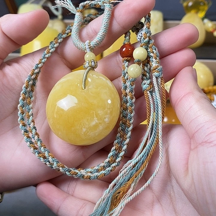 琥珀未镶嵌裸石公主扣