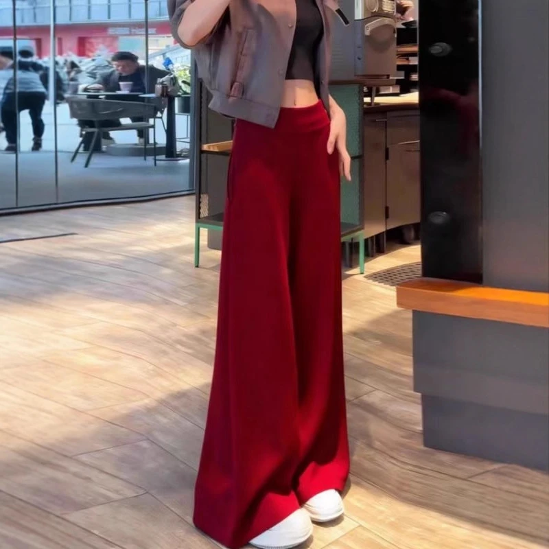 红色加绒阔腿卫裤女2025新款秋冬高腰窄版直筒厚裤子美式休闲运动