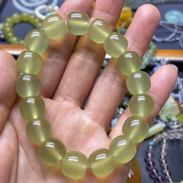 未镶嵌蛇纹石玉手链