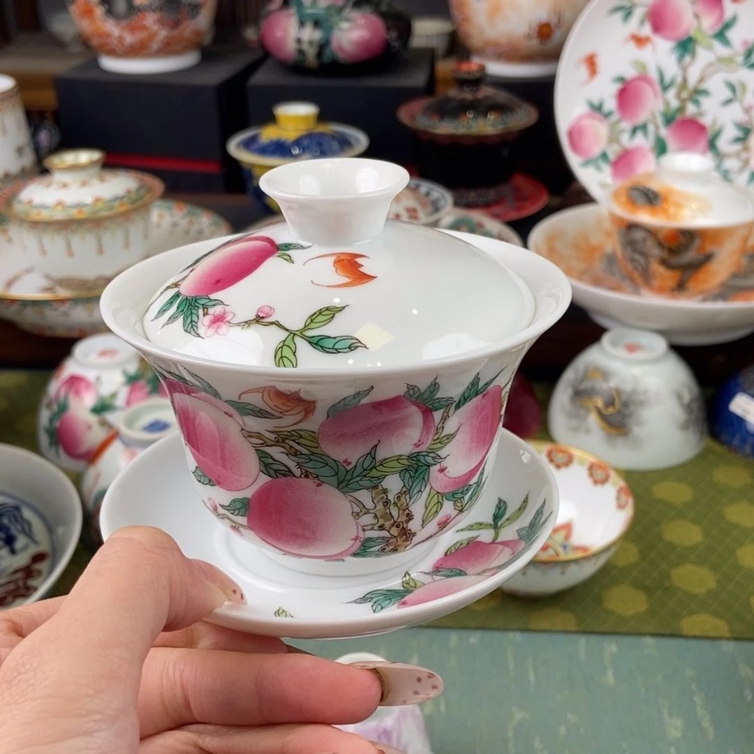 陶瓷的设计师是什么时候回来