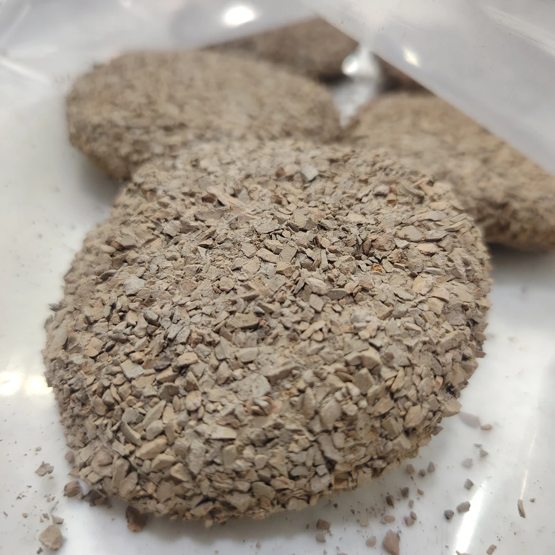 手工解压胶泥掉渣酥饼真空包装保密发货