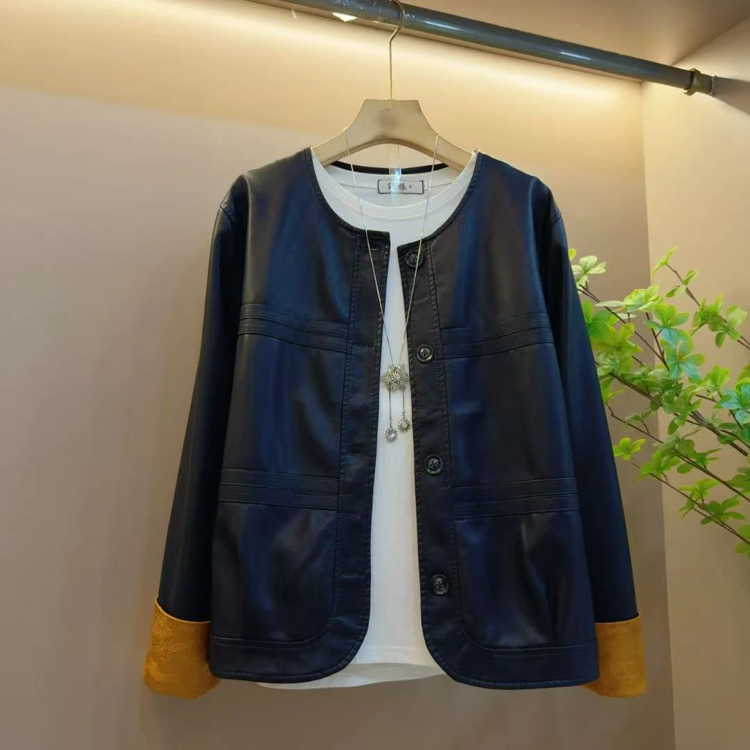 时尚韩版圆领宽松显瘦休闲拼接袖口百搭PU外套（长62左右）