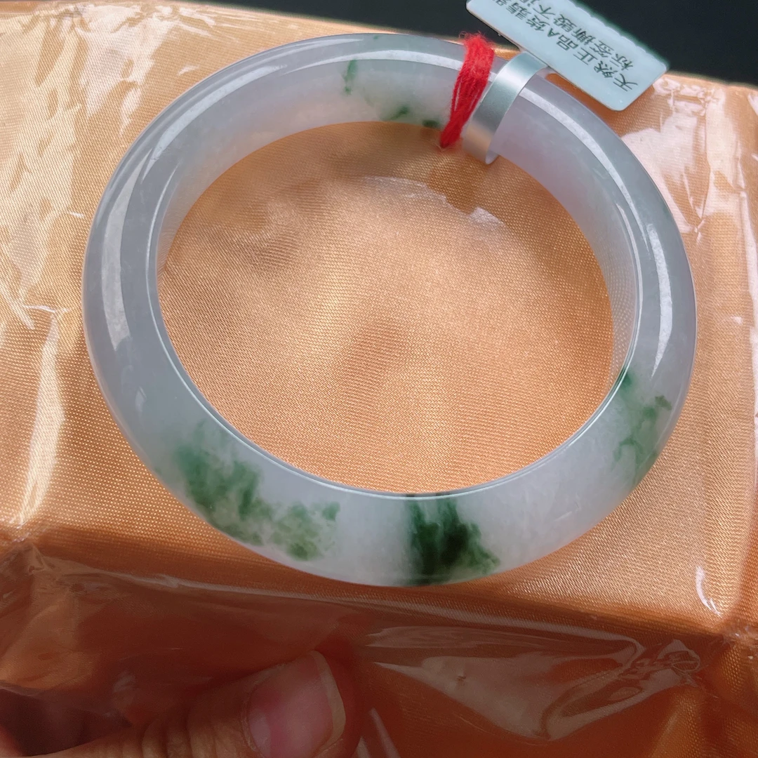 905号缅甸天然翡翠A货55-56糯冰冰飘花手镯美观大方
