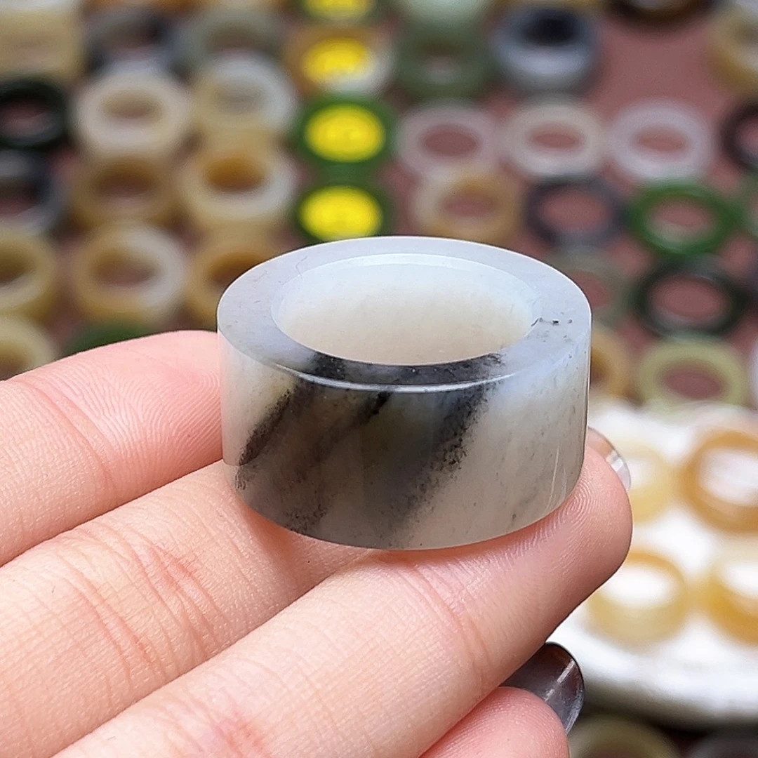 和田玉未镶嵌戒指18.9青花