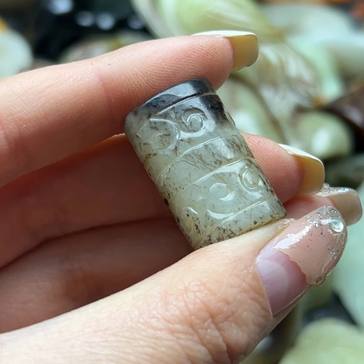 未镶嵌和田玉（糖玉）挂件