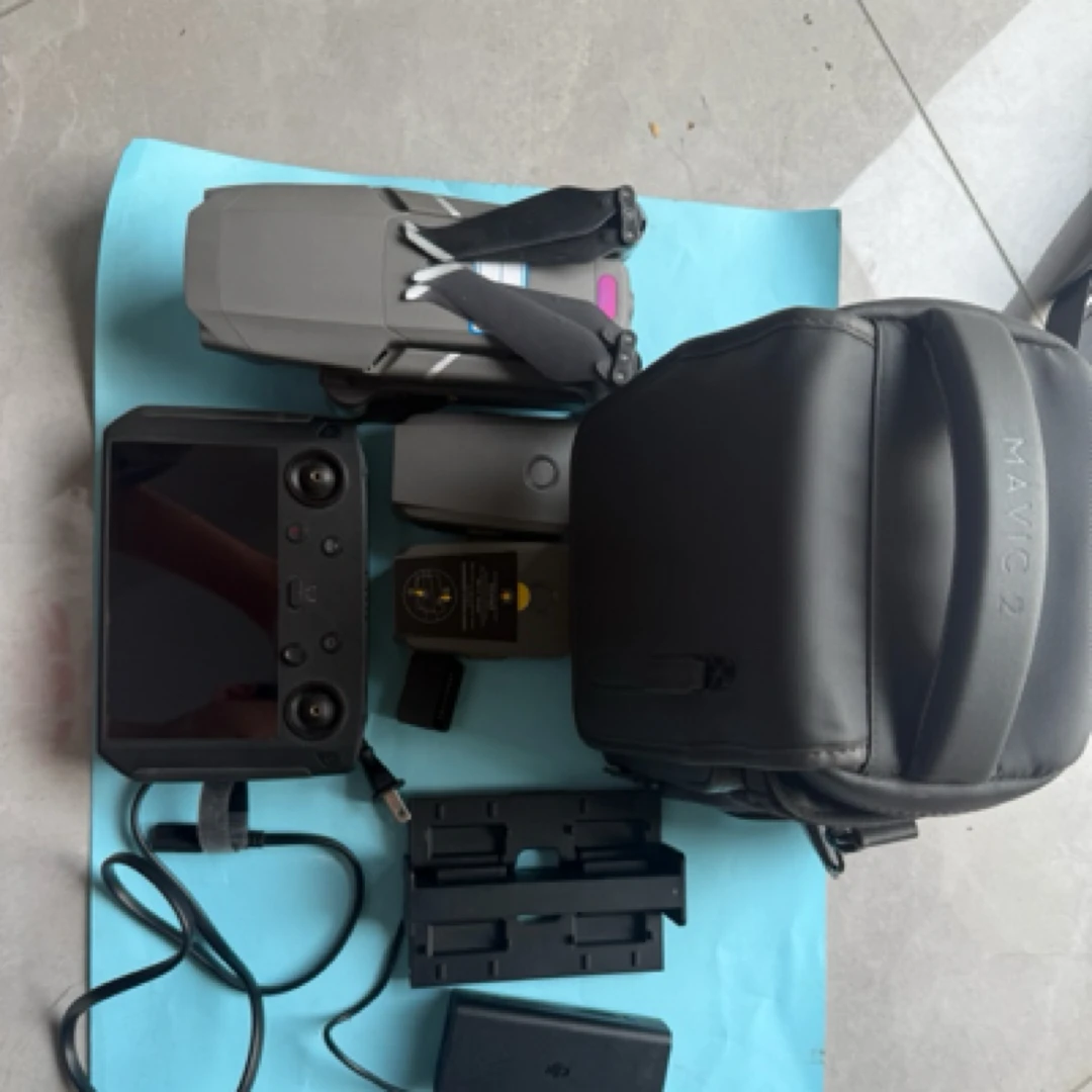 95新 DJI/大疆 95新/大疆御2pro 带屏畅飞 三电低循环 所见即所得