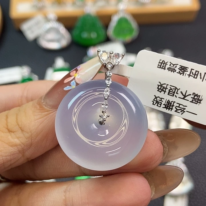 玛瑙/玉髓银S925镶嵌颈饰紫平安扣