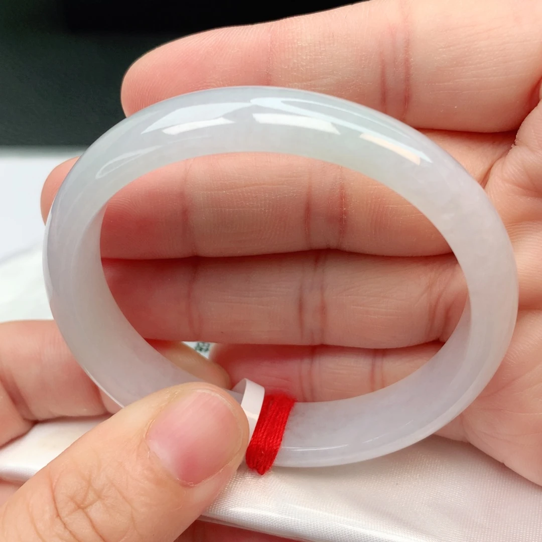 未镶嵌手镯翡翠贵妃52圈开播福利