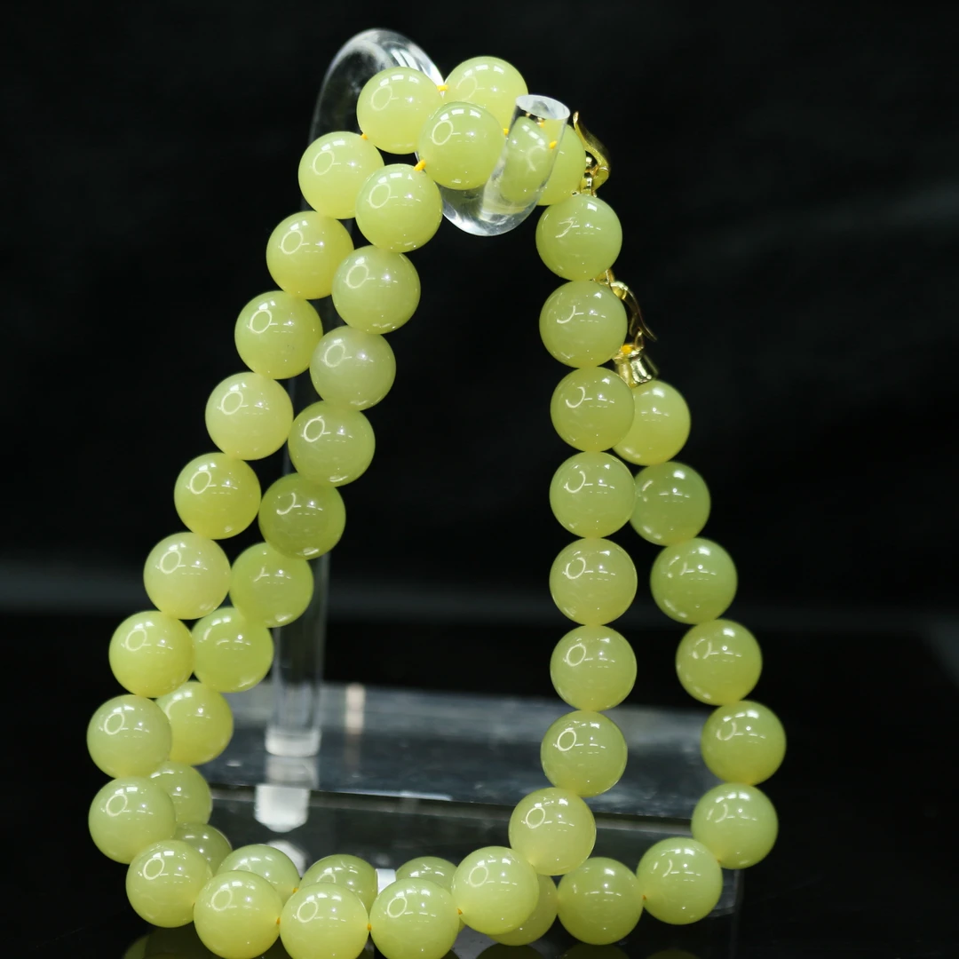 63和田玉若羌黄口项链/800038保利厦门拍卖