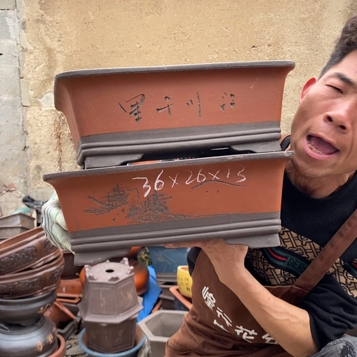 红陶紫砂器，紫砂器。