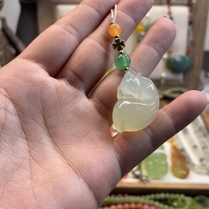 蛇纹石玉手机链未镶嵌