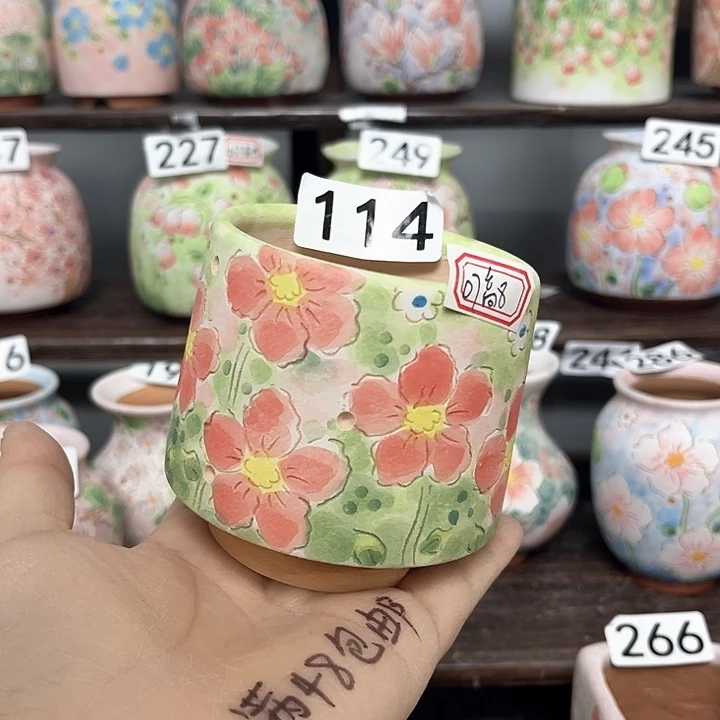 红***8手工制作多肉花盆