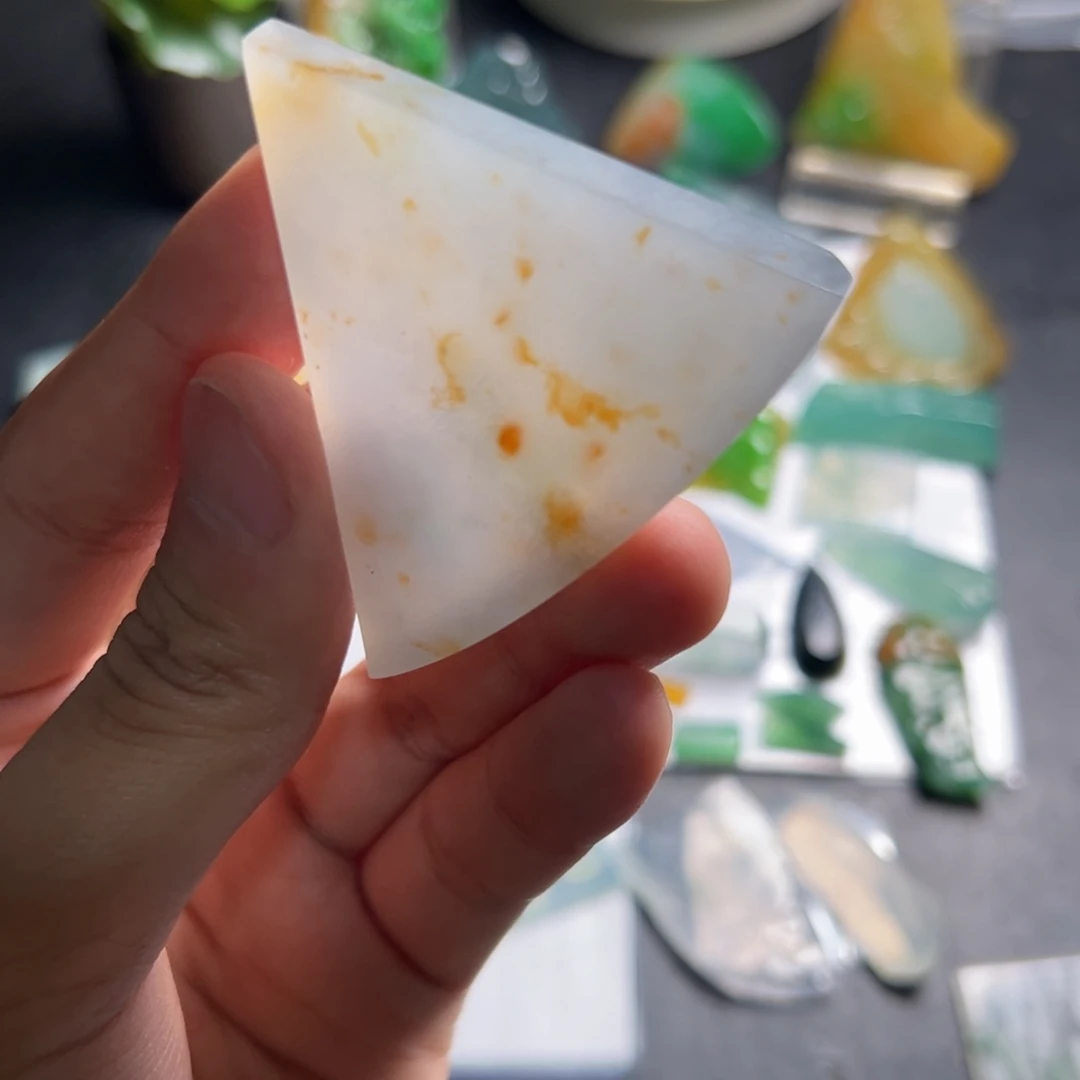 定制翡翠未镶嵌冰胶白冰撒金大件牌