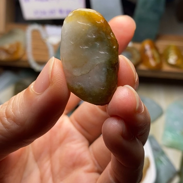 翡翠未镶嵌颈饰天然