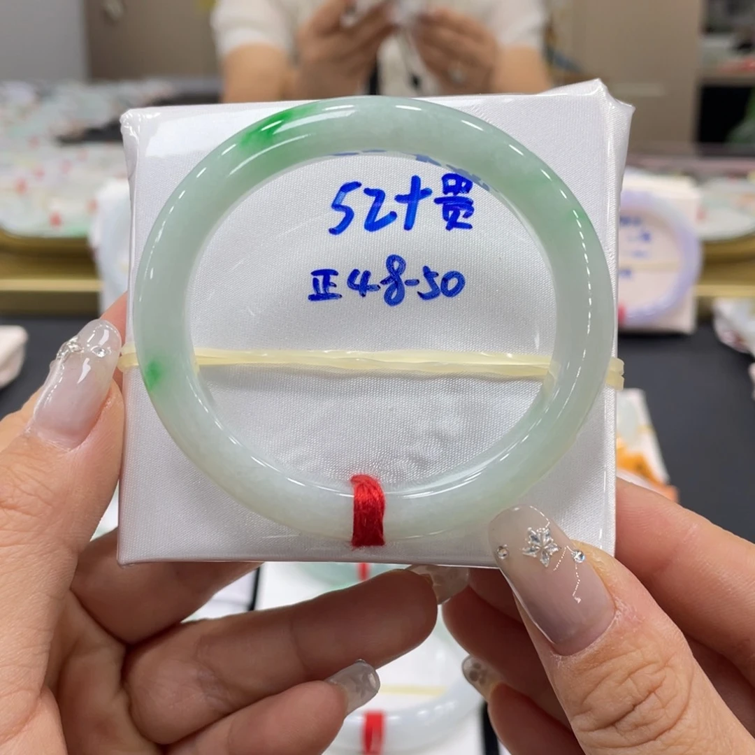 未镶嵌手镯翡翠翡翠