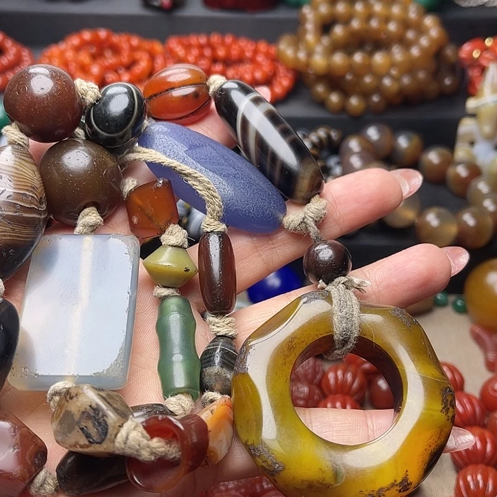 玛瑙/玉髓手串未镶嵌