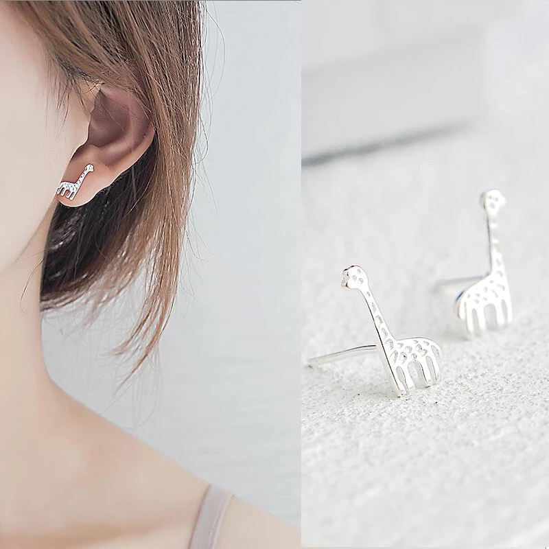 合金耳饰 迷你可爱长颈鹿耳钉日韩甜美耳环简约百搭个性学生礼物