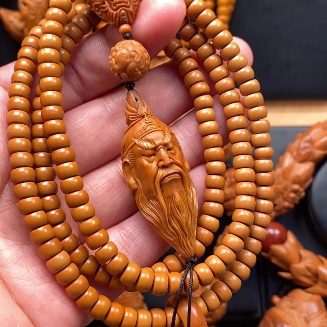 橄榄核手串关公脖挂