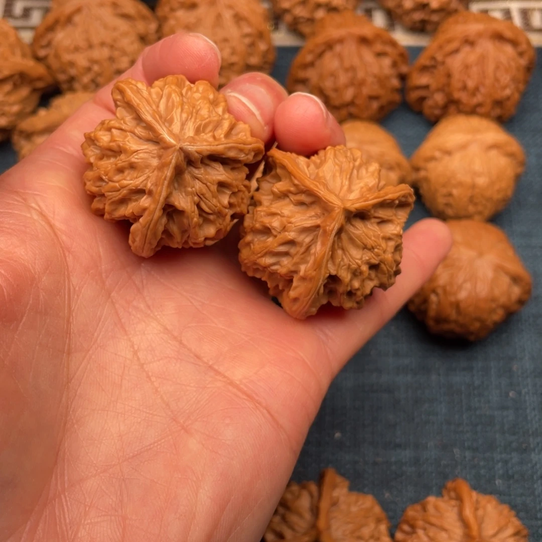 文玩核桃把件38全品毕业原桩正奔