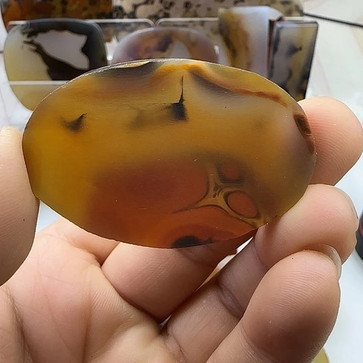 未镶嵌颈饰玛瑙/玉髓
