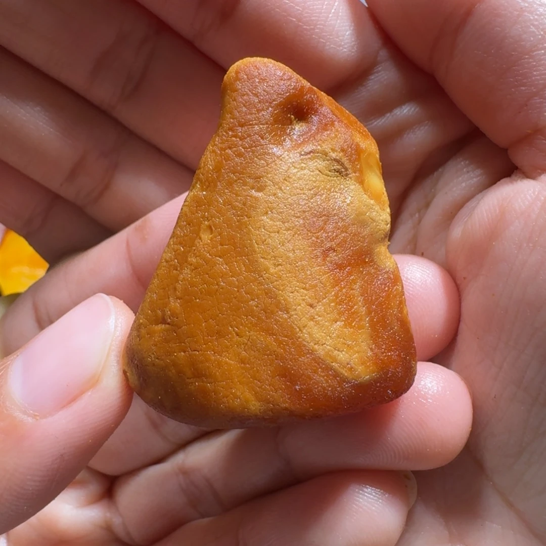 定制琥珀未镶嵌定制