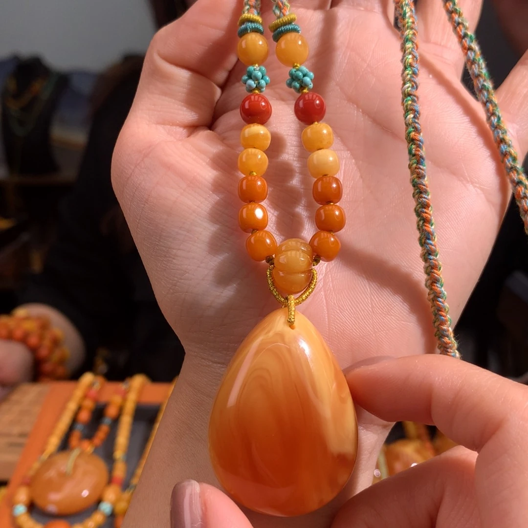 蜜蜡颈饰未镶嵌水滴