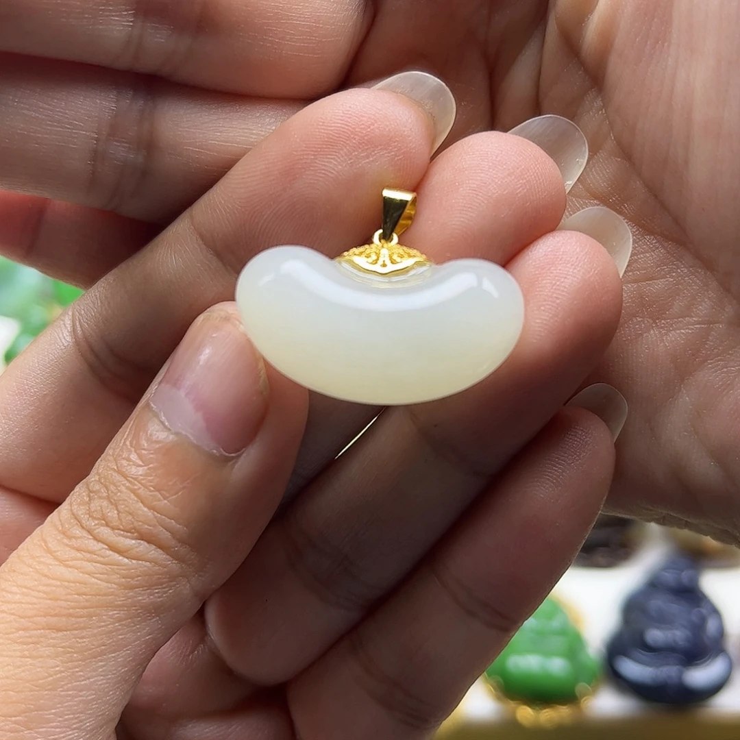 颈饰银S925镶嵌和田玉