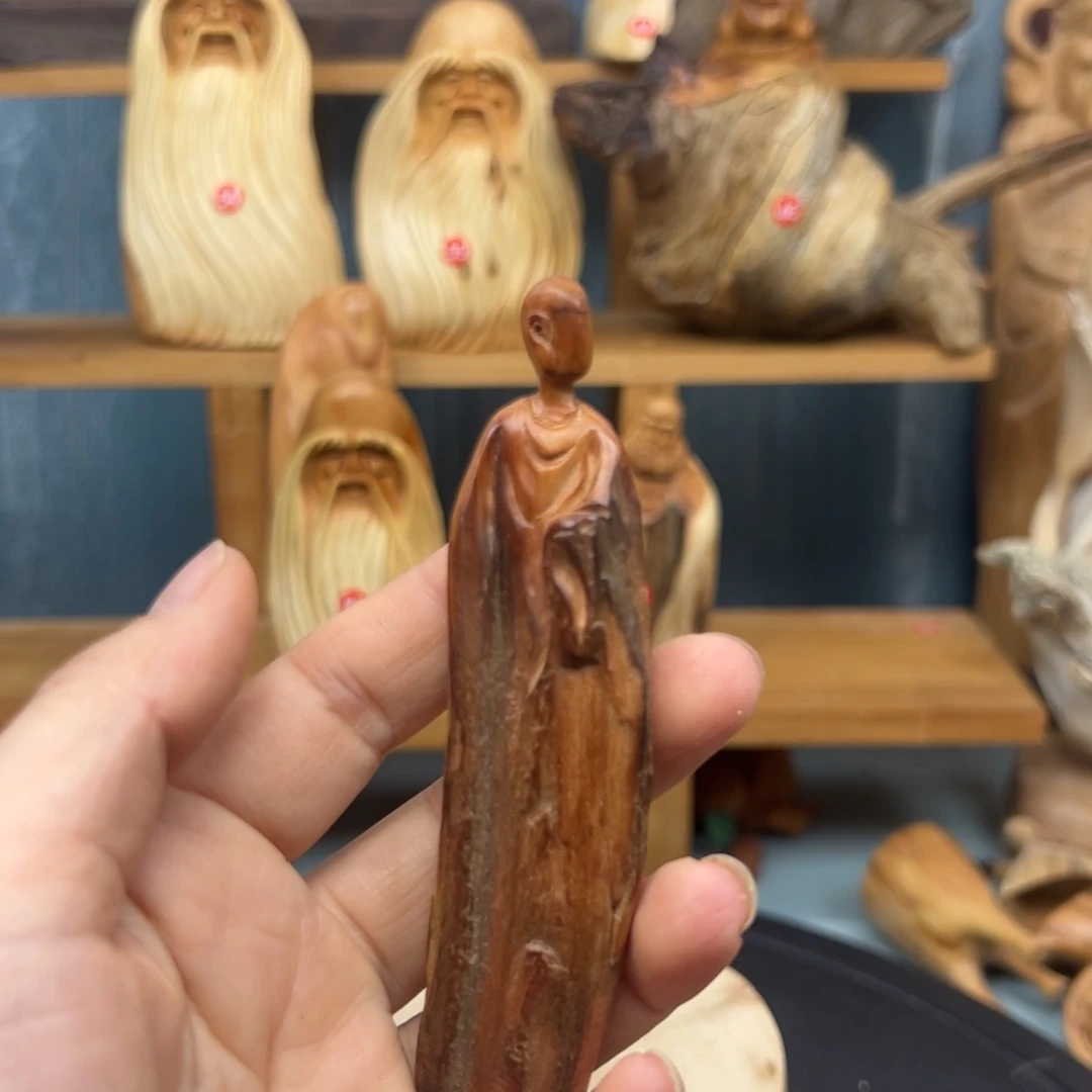 木豌*崖柏木摆件手把件