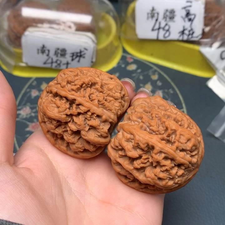 文玩核桃把件44-33282-0