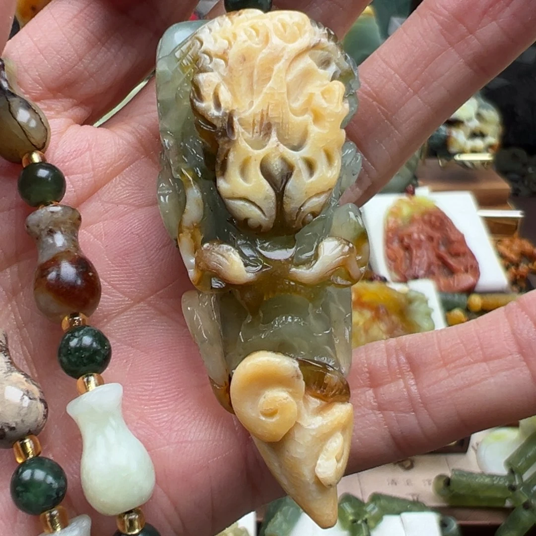 岫玉未镶嵌挂件挂件