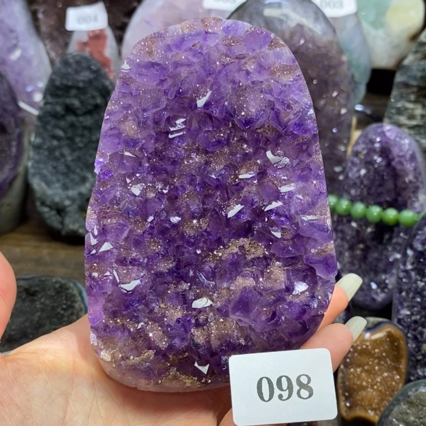 【闪购商品】未镶嵌大型摆件（非配饰）紫晶