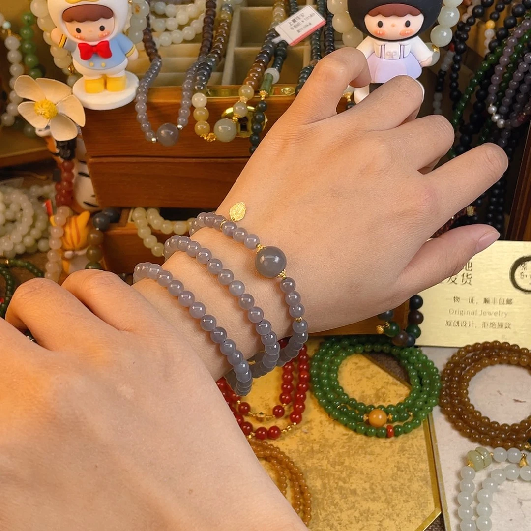 和田玉多圈手串未镶嵌