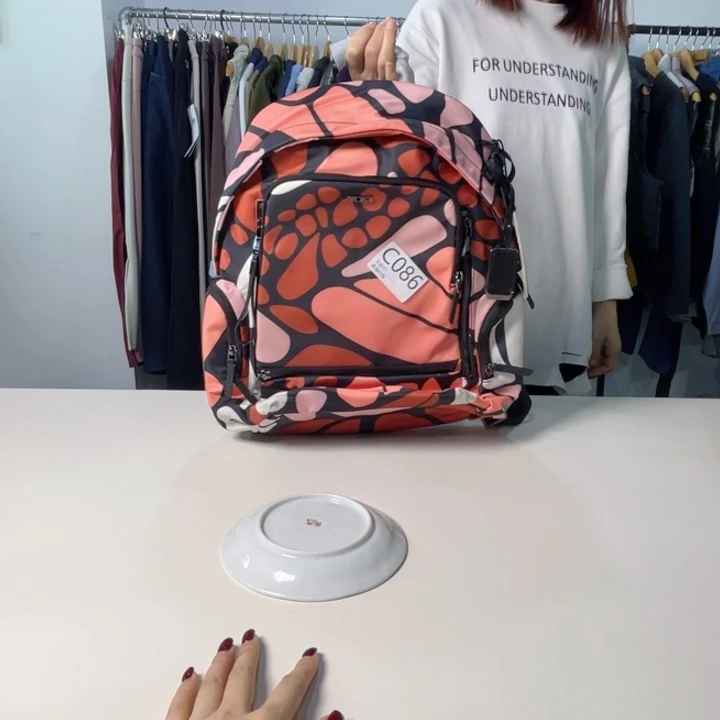 瓷片300。。。。。。。。。。。。。。