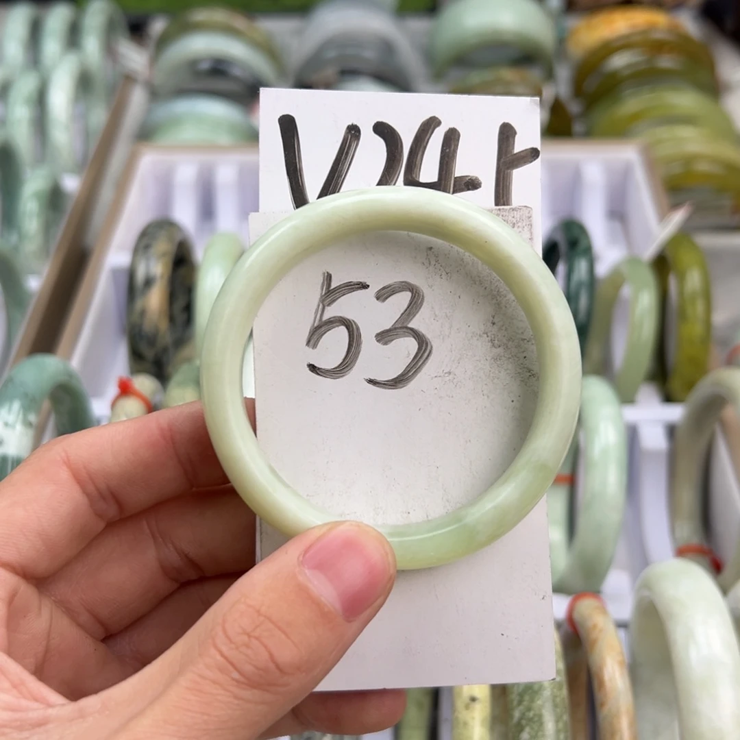 岫玉手镯未镶嵌天然岫玉微瑕