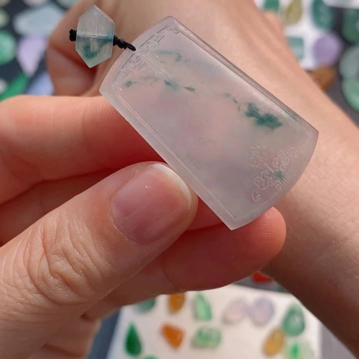 未镶嵌定制翡翠牌子