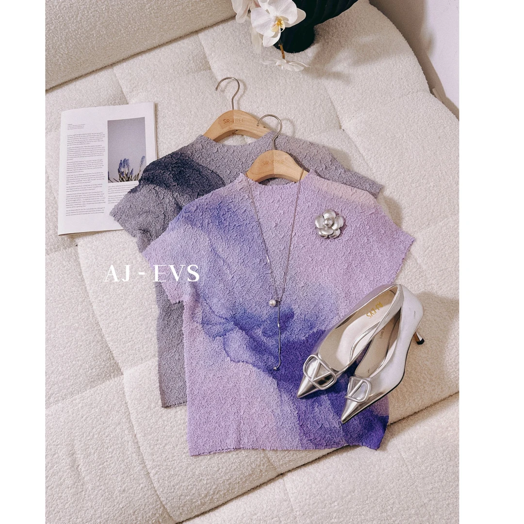 AJ-EVS【水墨画艺术·抗皱透气气质三宅印花短袖上衣】