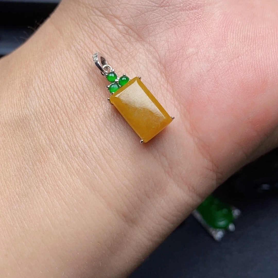 翡翠颈饰银S925镶嵌项链