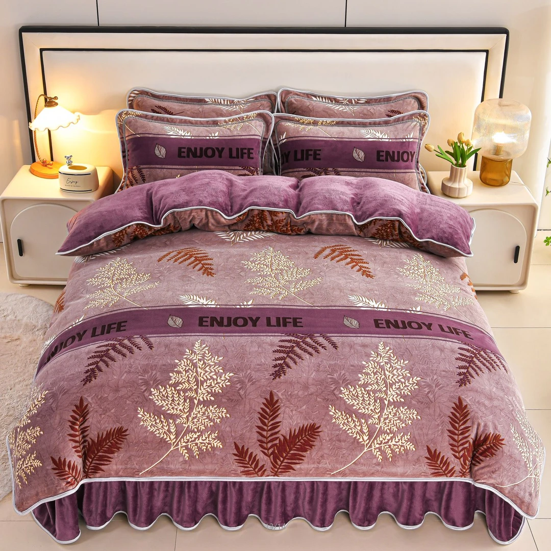 依琳2025年新款牛奶绒吊边床群款双面绒加绒毛绒加厚印花防静电四