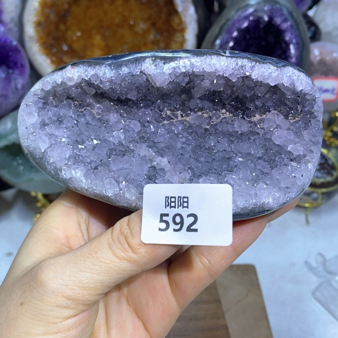 未镶嵌大型摆件（非配饰）水晶