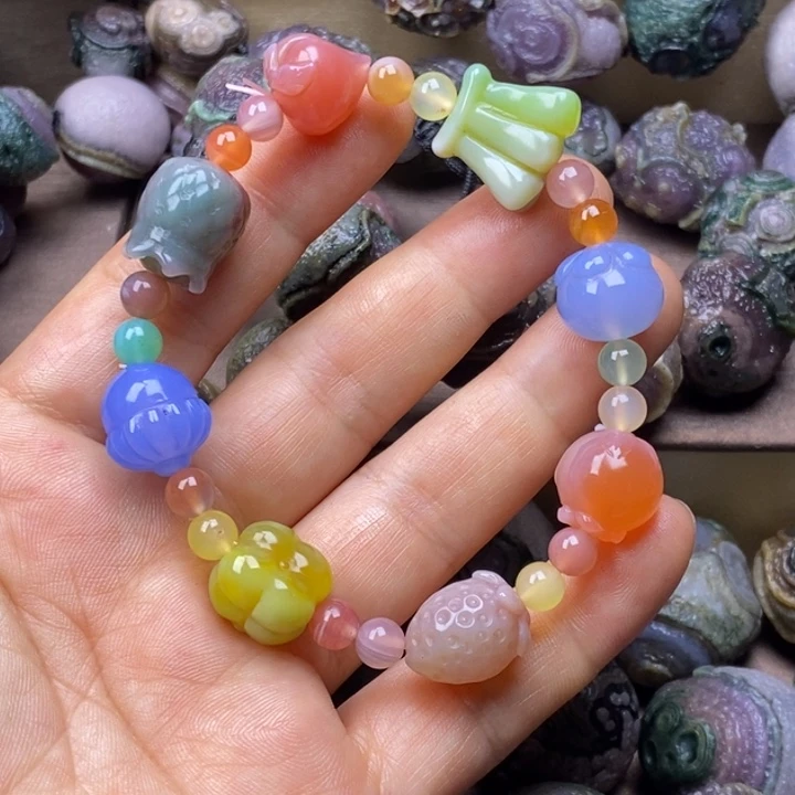 玛瑙/玉髓颈饰合金
