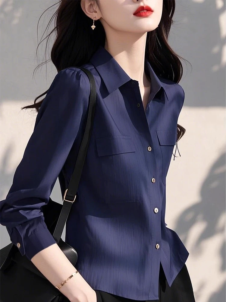 法式高级感轻奢通勤气质蓝色POLO领收腰衬衫女2025年新款漂亮小衫