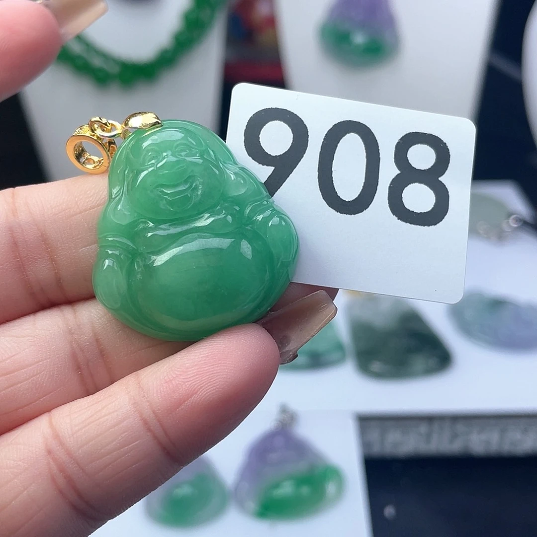 翡翠吊坠(赠链)未镶嵌