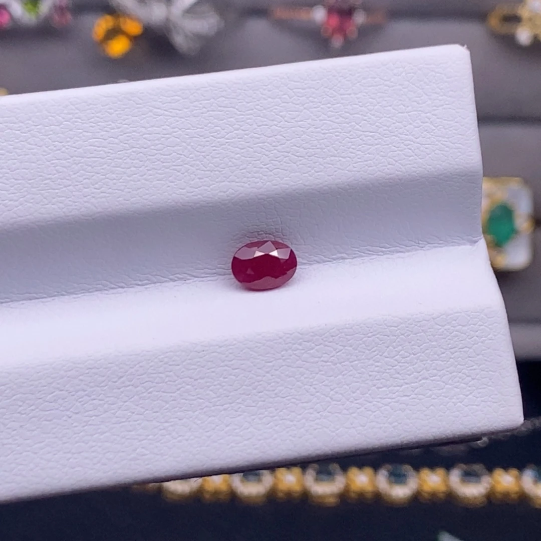 红宝石裸石未镶嵌0.67克拉