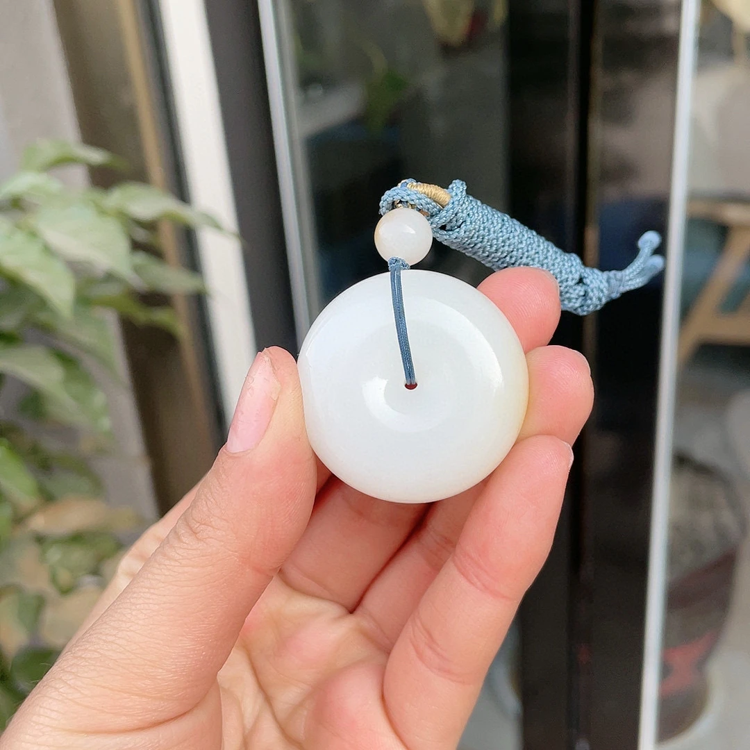 267174玉美人小程和田玉糖白平安扣挂件