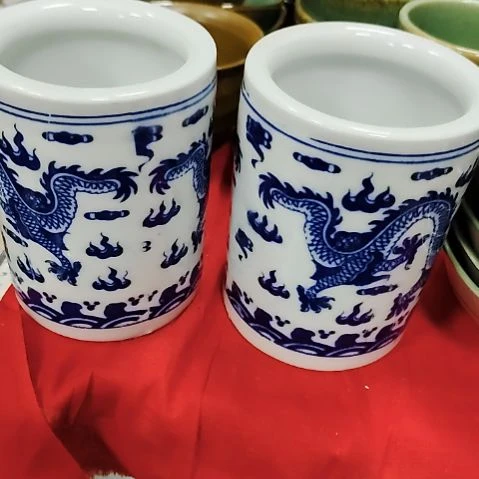 心***瓷片盘子，碗，瓶子，沙锅，茶壶，微瑕疵！