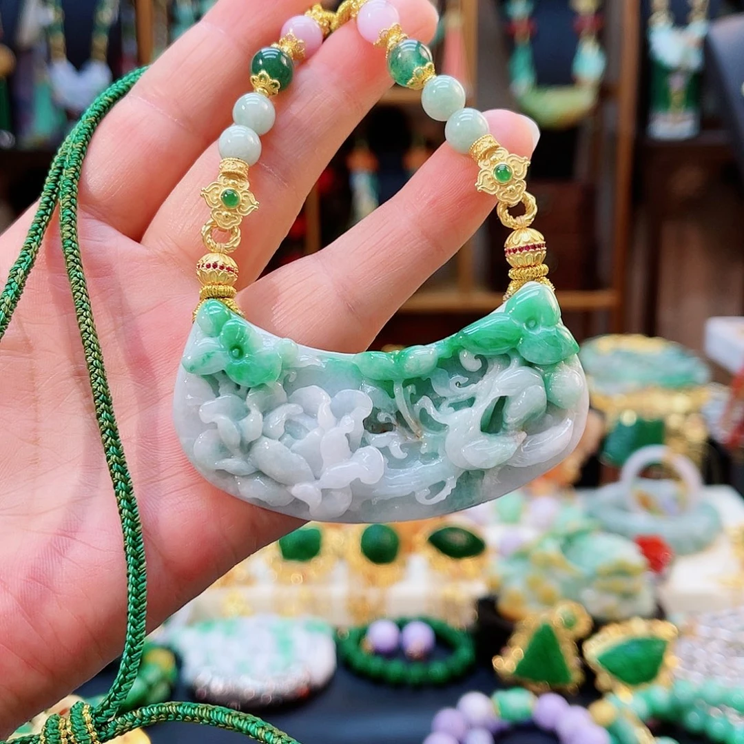 翡翠合金颈饰48小时鉴赏期