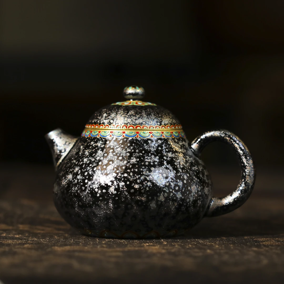 【晚晚专享】柴房重工珐琅辉耀梨壶  WF198