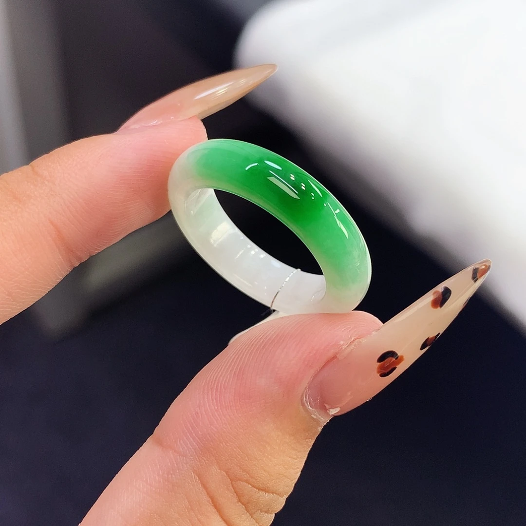 翡翠未镶嵌戒指17.18号