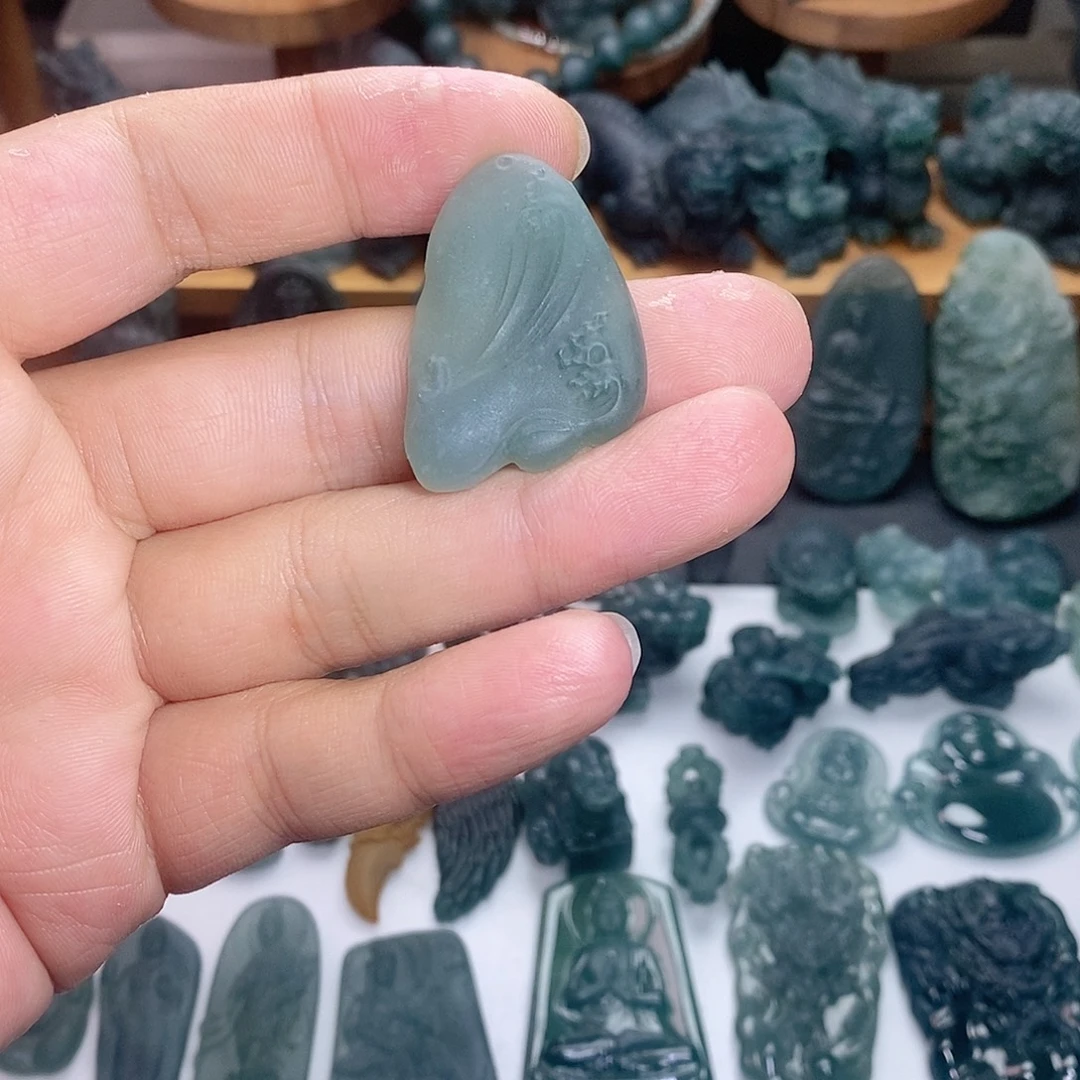 定制翡翠未镶嵌悟到