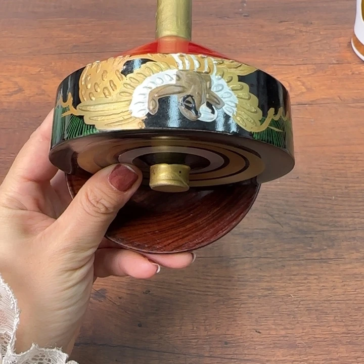 一个陶瓷物件哈哈哈哈